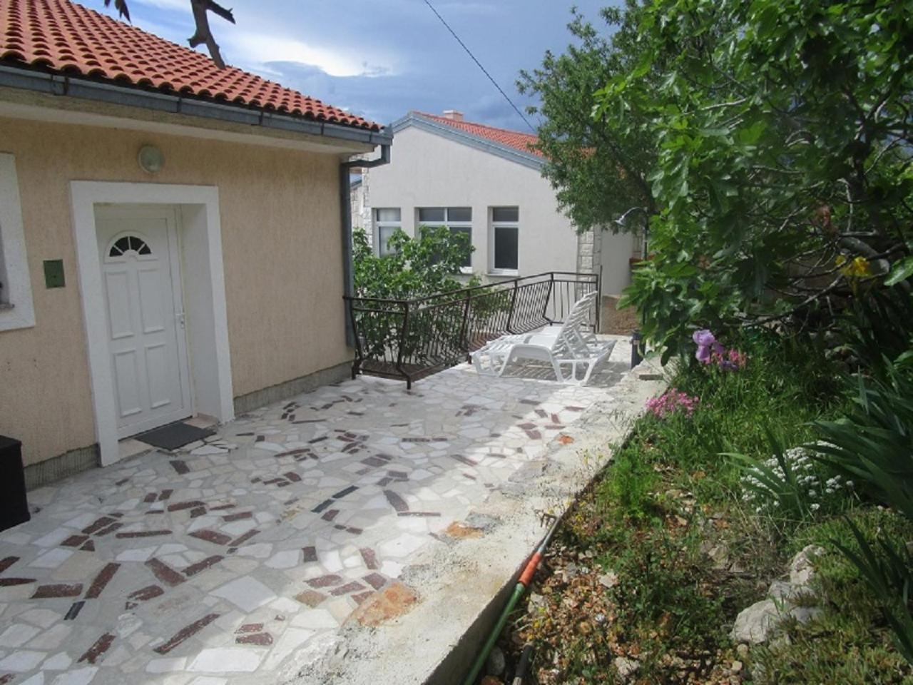 Vuk Apartman سينج الغرفة الصورة