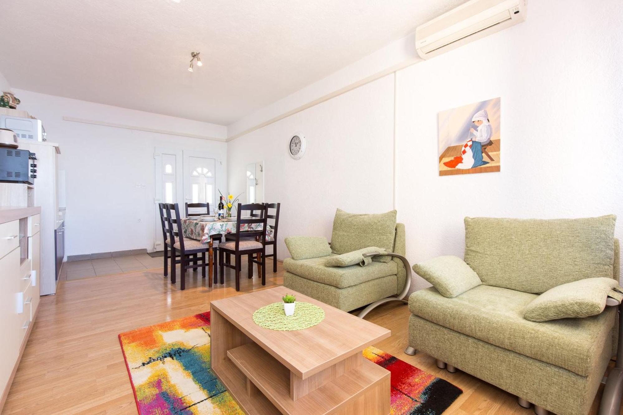 Vuk Apartman سينج الغرفة الصورة