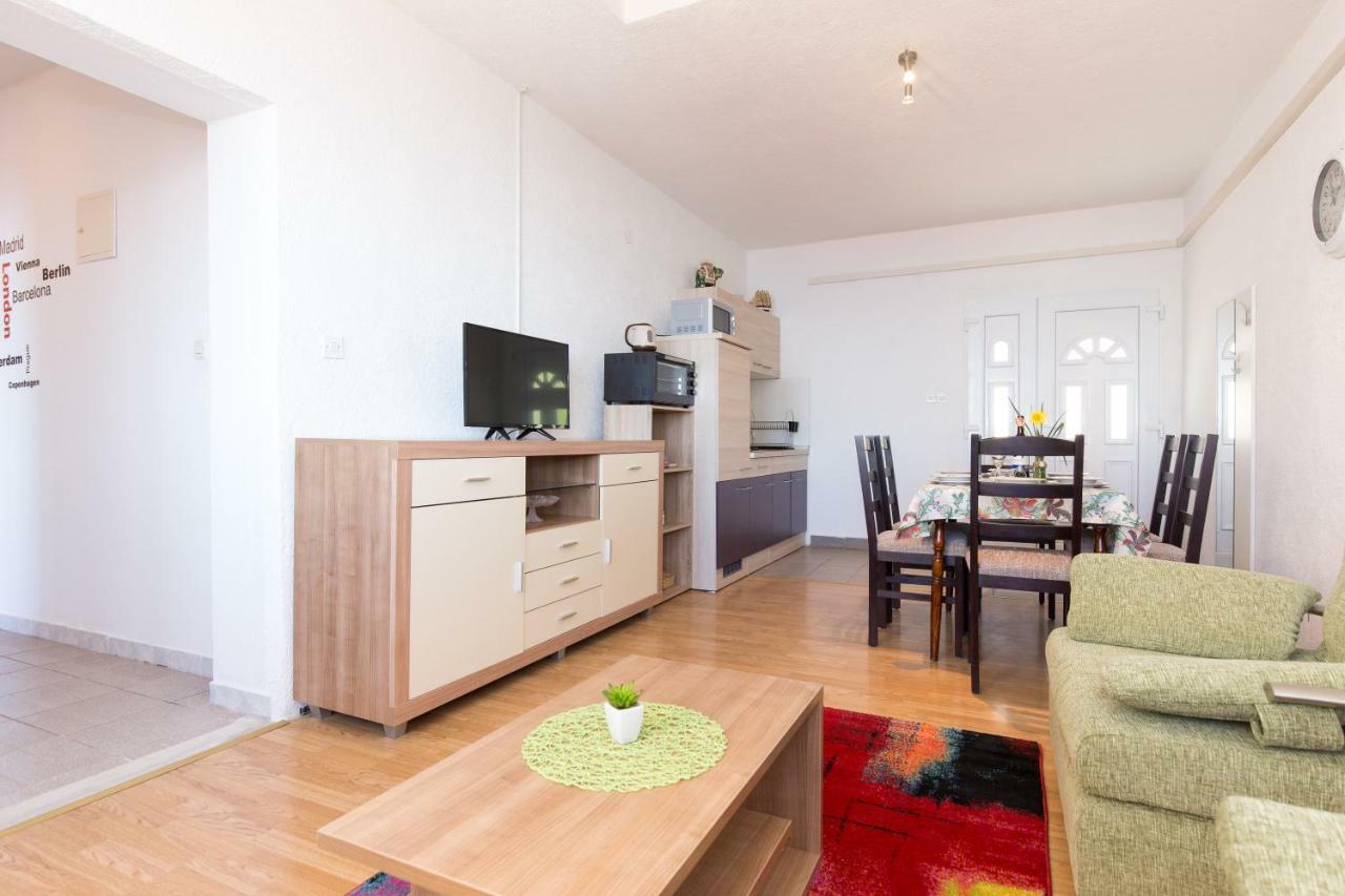 Vuk Apartman سينج المظهر الخارجي الصورة