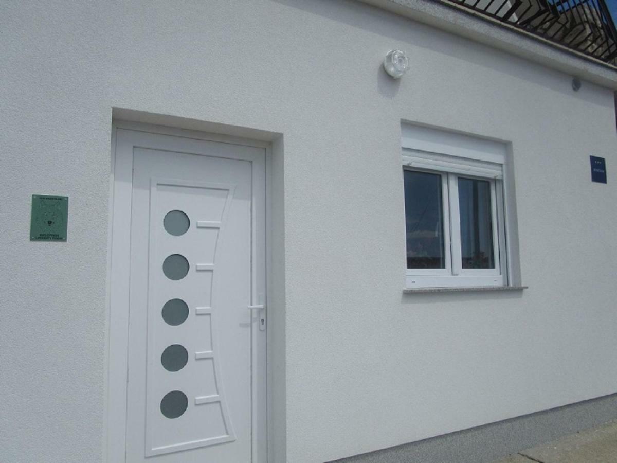 Vuk Apartman سينج المظهر الخارجي الصورة