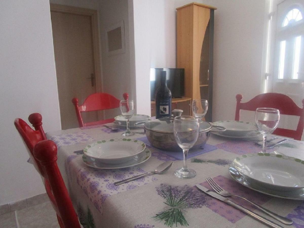 Vuk Apartman سينج الغرفة الصورة